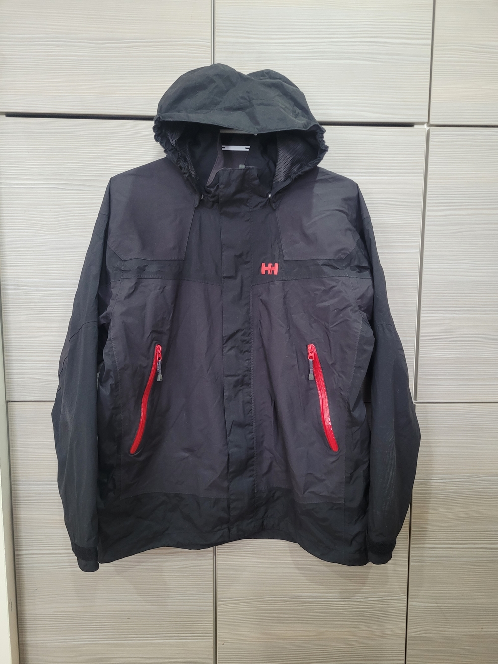 Helly Hansen Youth Kids Waterproof Rain jacket,Largest size 16